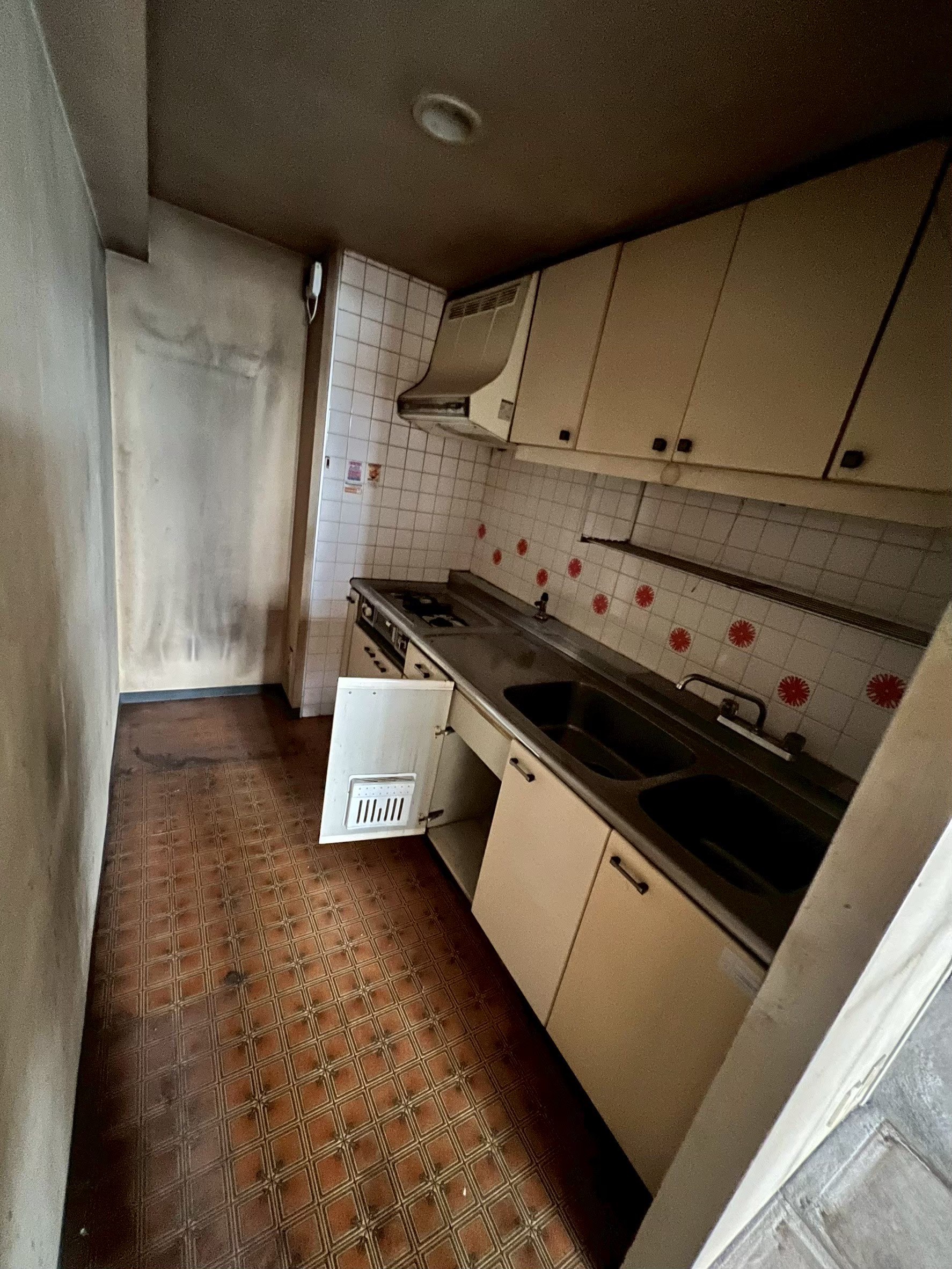 LINE_ALBUM_マンションリノベ2(ビフォー)_260401_3