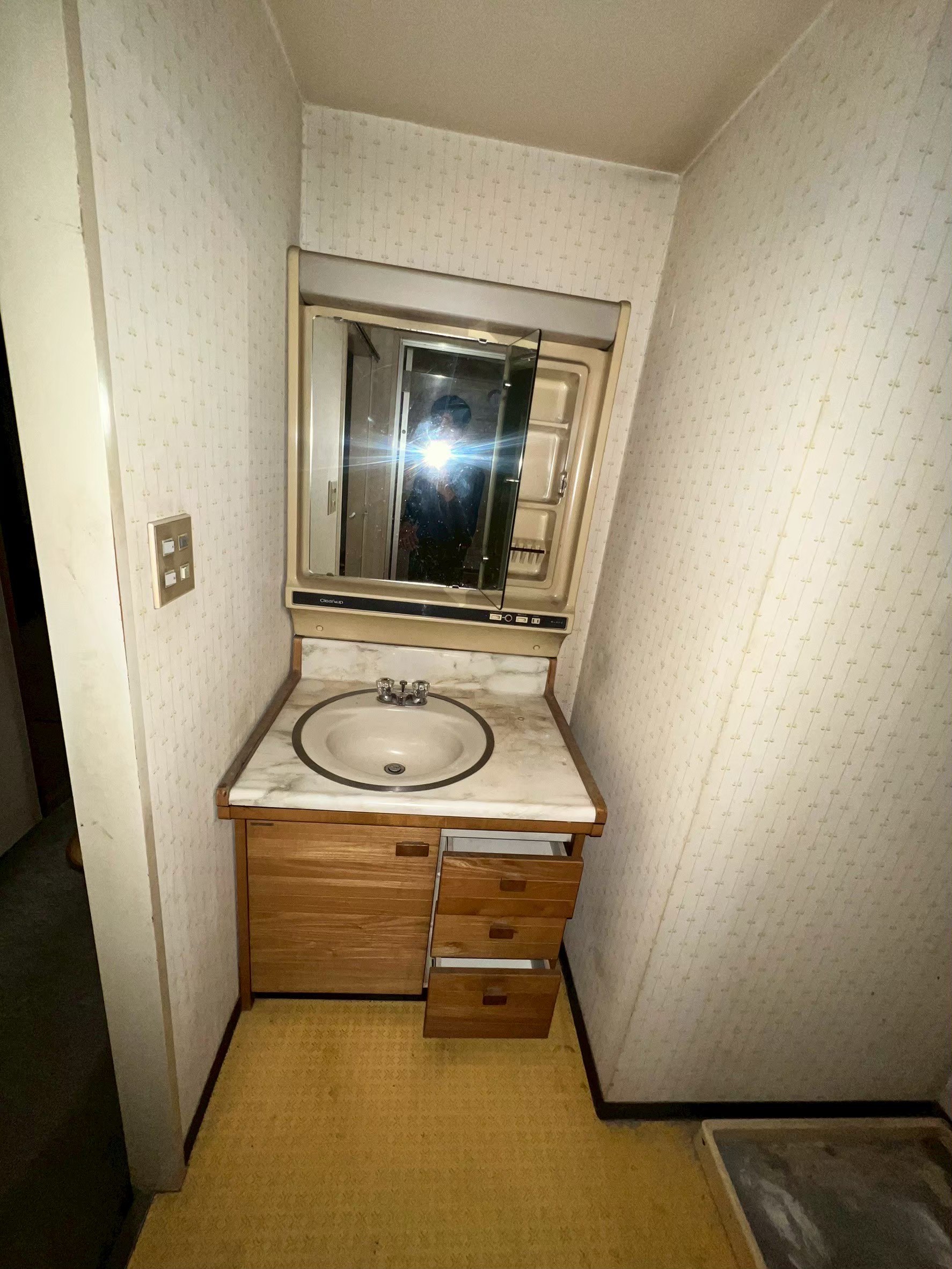 LINE_ALBUM_マンションリノベ2(ビフォー)_260401_2