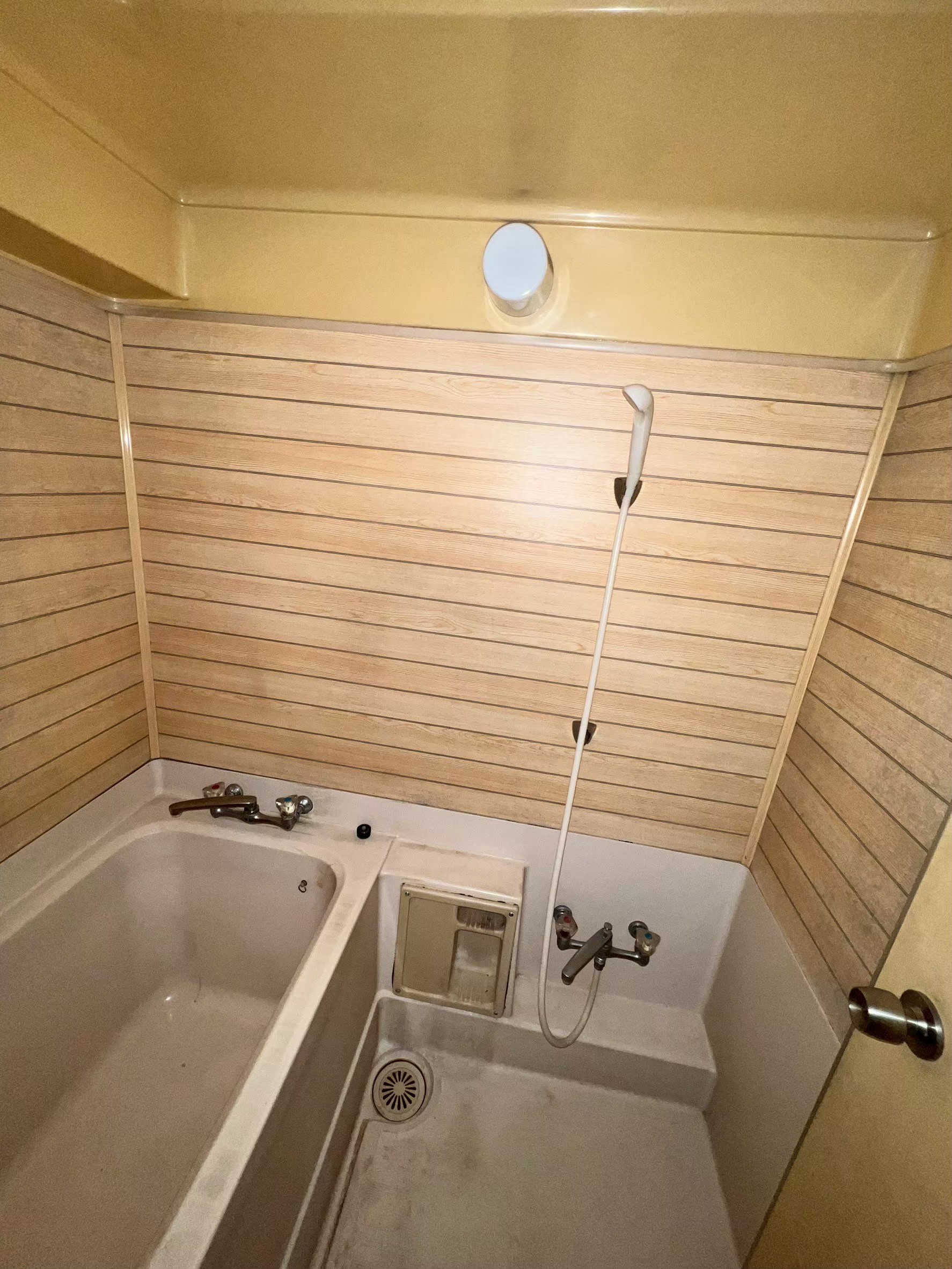 LINE_ALBUM_マンションリノベ2(ビフォー)_260401_4